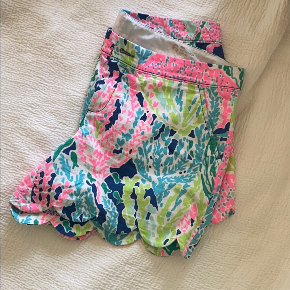 Lilly Pulitzer Scallop Trim Shorts